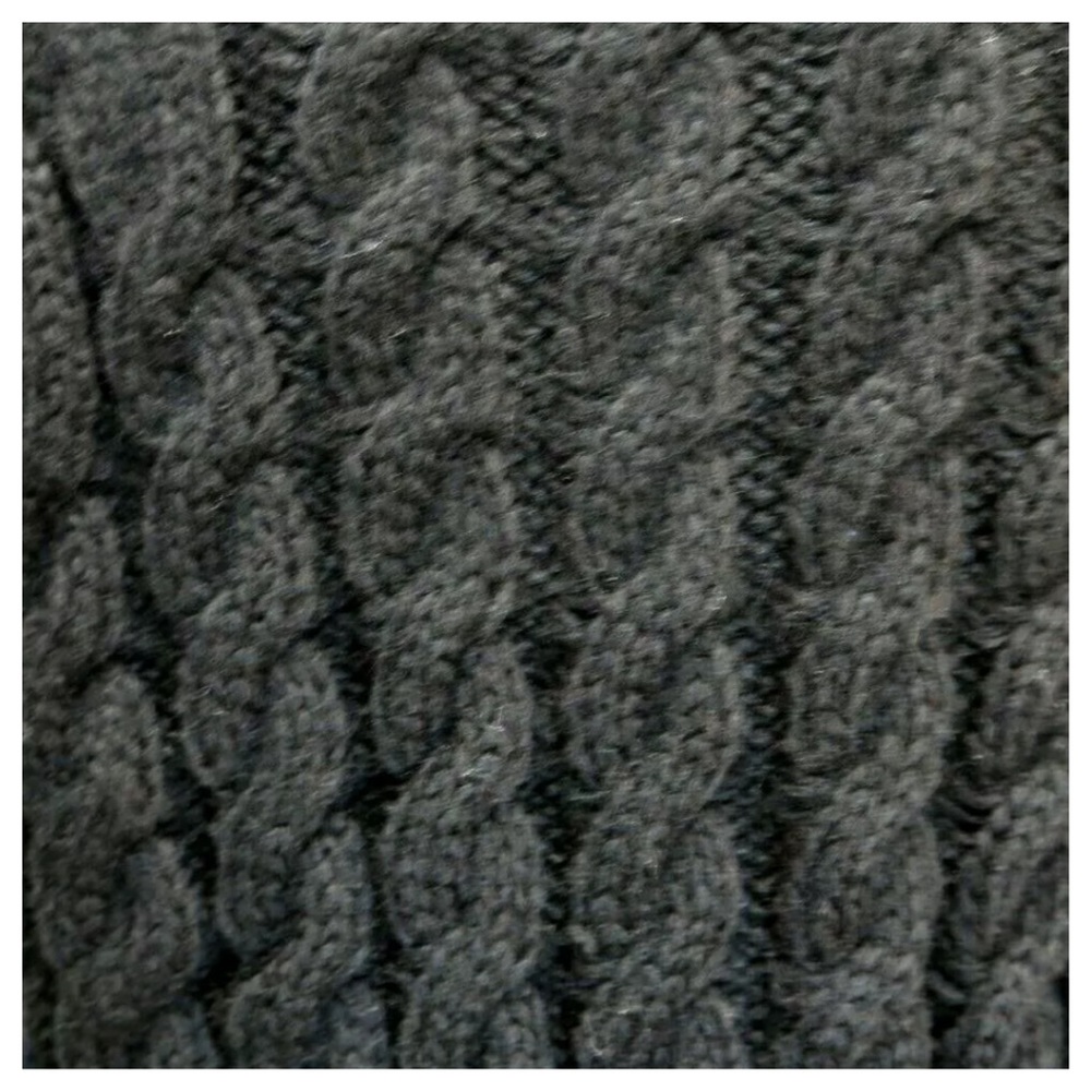 ๐ The CELES Hand Knit Long Sweater - Picture 5 of 10